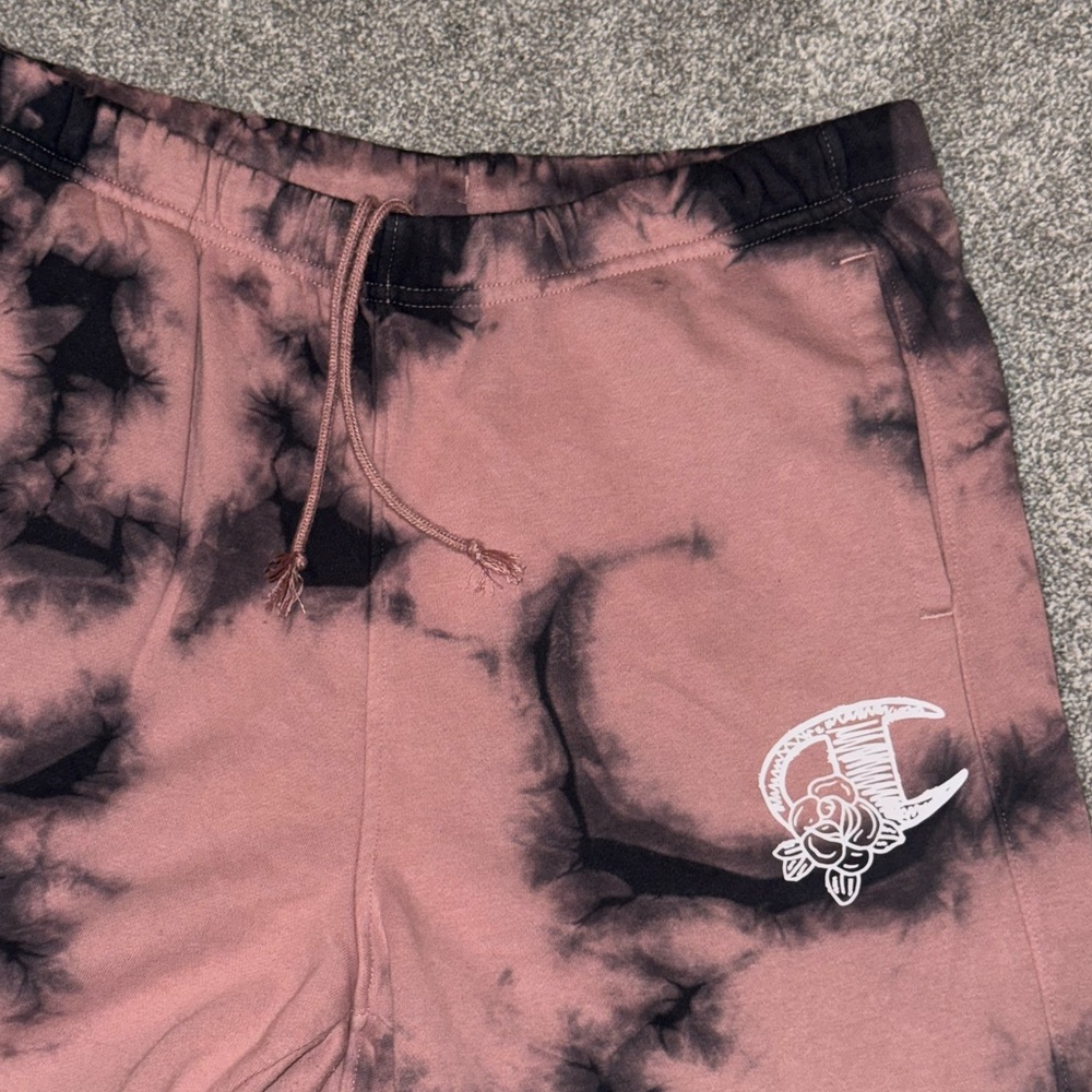 Champion Boyfriend Fit Black & Pink Galaxy Dye Sweatpants Size Medium